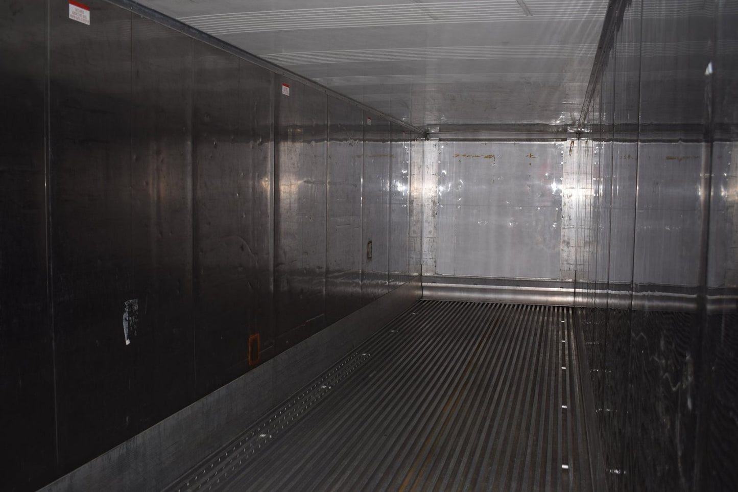 Refrigerated Shipping Containers For Sale Today image 4