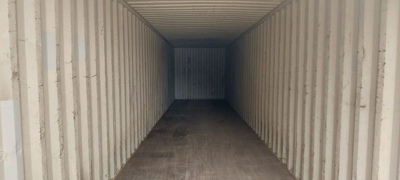 Watertight 40ft Shipping Container – Extra Space for Storage. image 3
