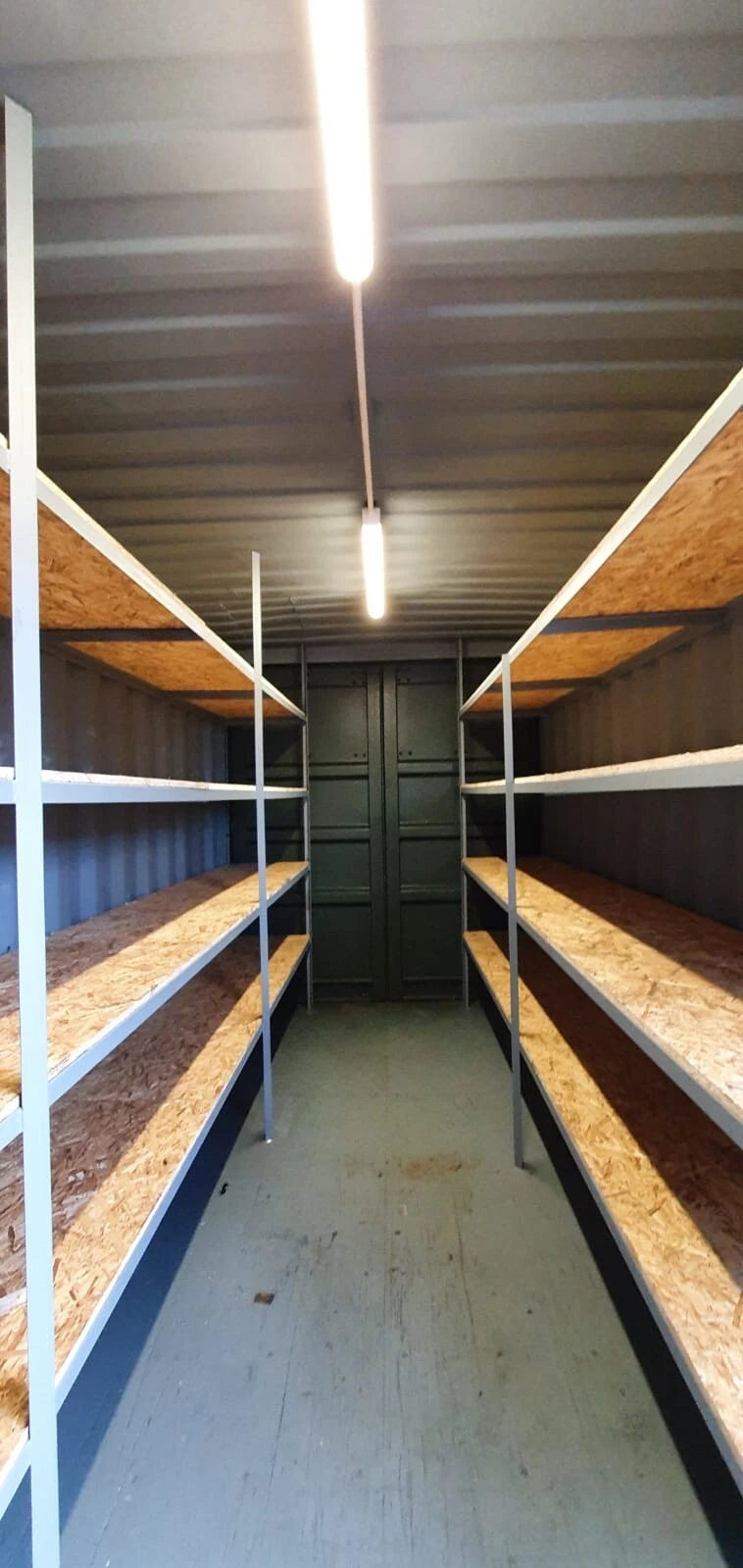 20 x 8Ft 9ft 6 high cube Container, With Anti Condensation, Lighting & Shelving. image 6