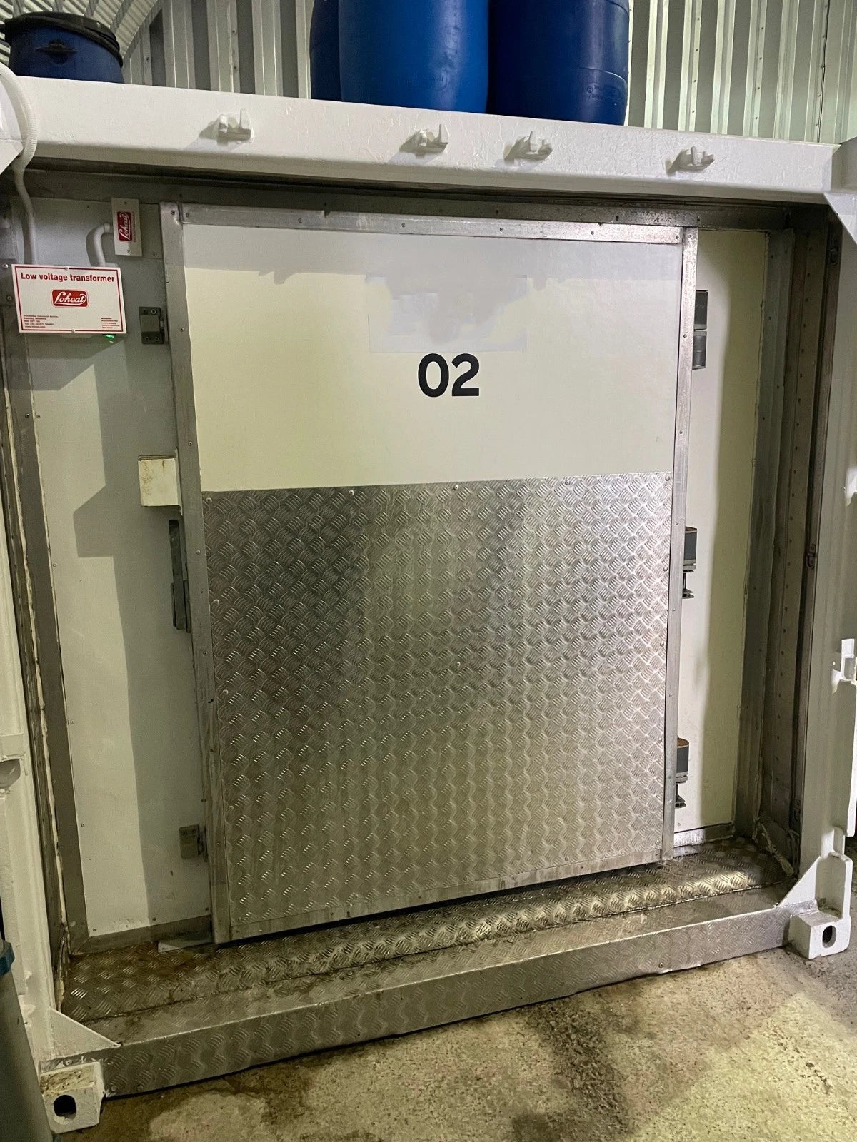 Govi 10ft Refrigerated Container (Fridge & Freezer) image 1