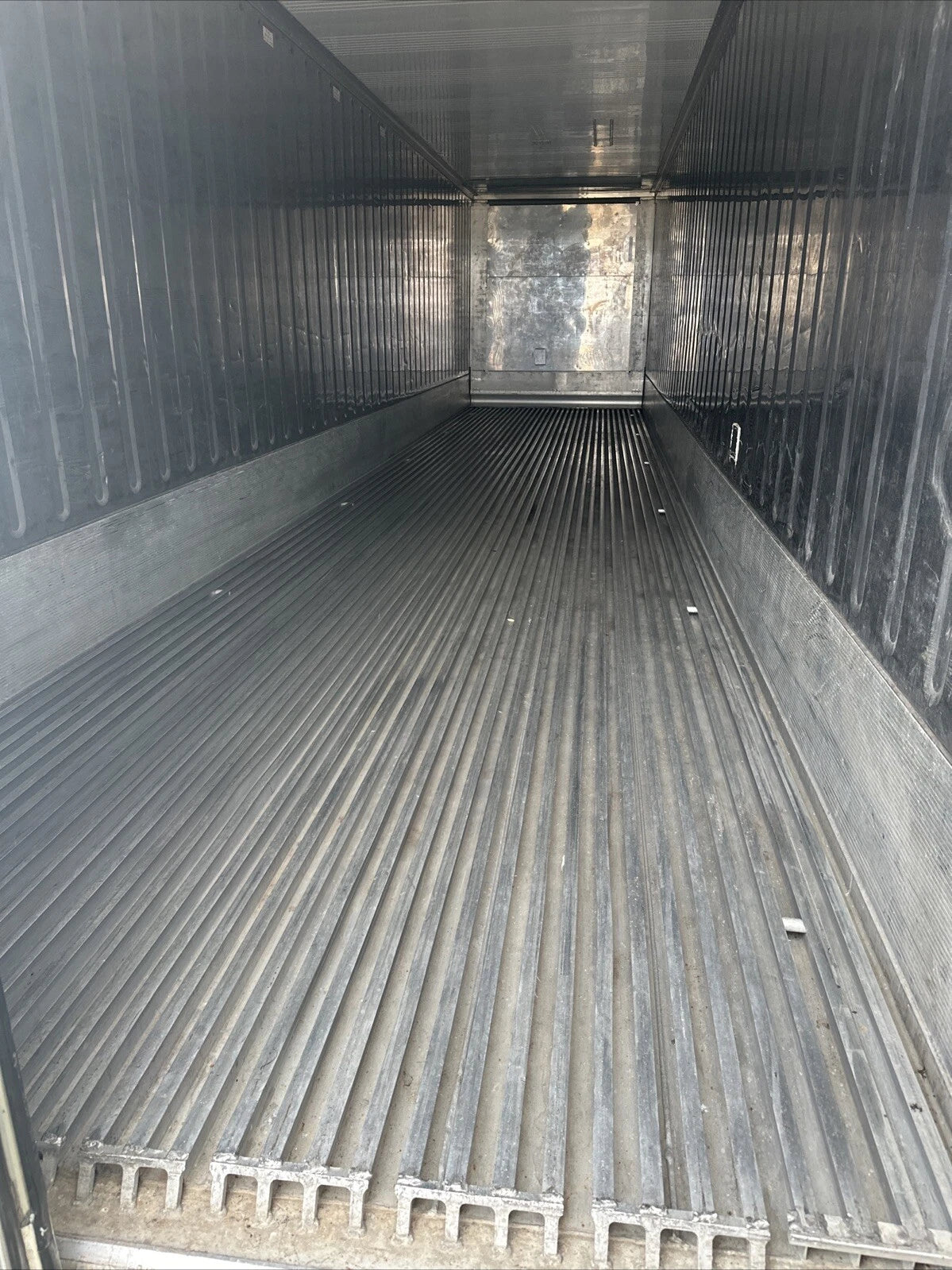 Daikin 40ft Refrigerated Shipping Container (Reefer) image 6