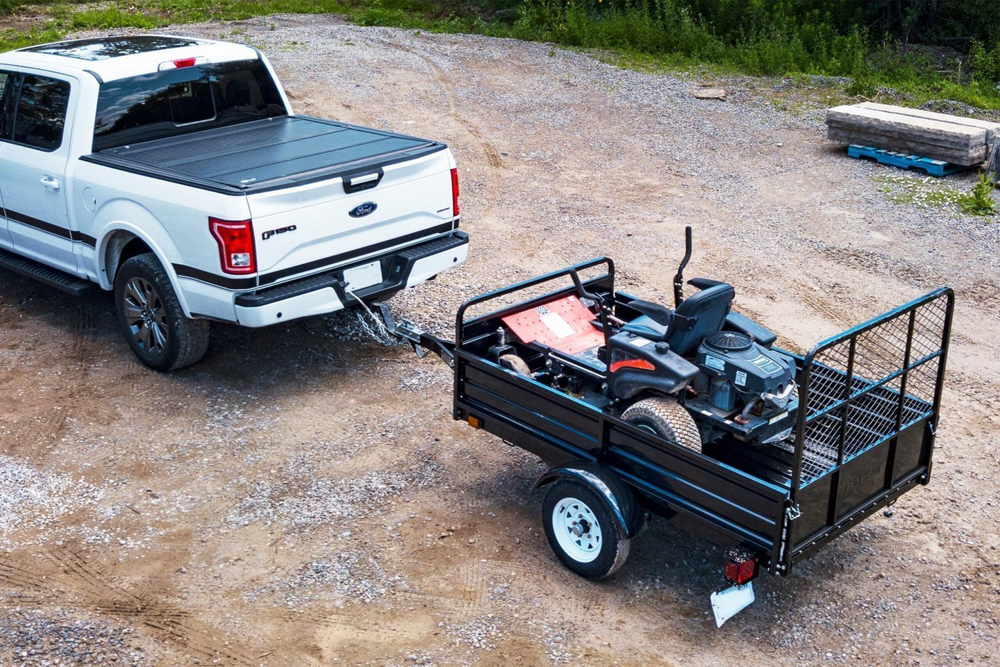 DK2 5-ft x 7-ft Steel Utility Trailer with Ramp Gate ( 1639-lb Capacity ) 2491711 image 3