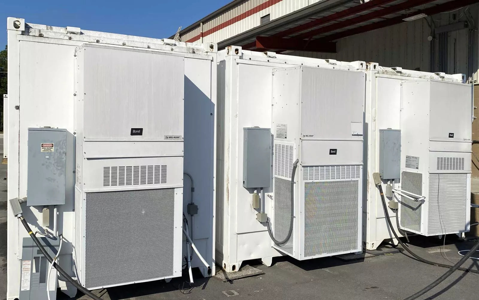 40 Foot High Cube Insulated Shipping Container with 5 Ton Bard HVAC image 1