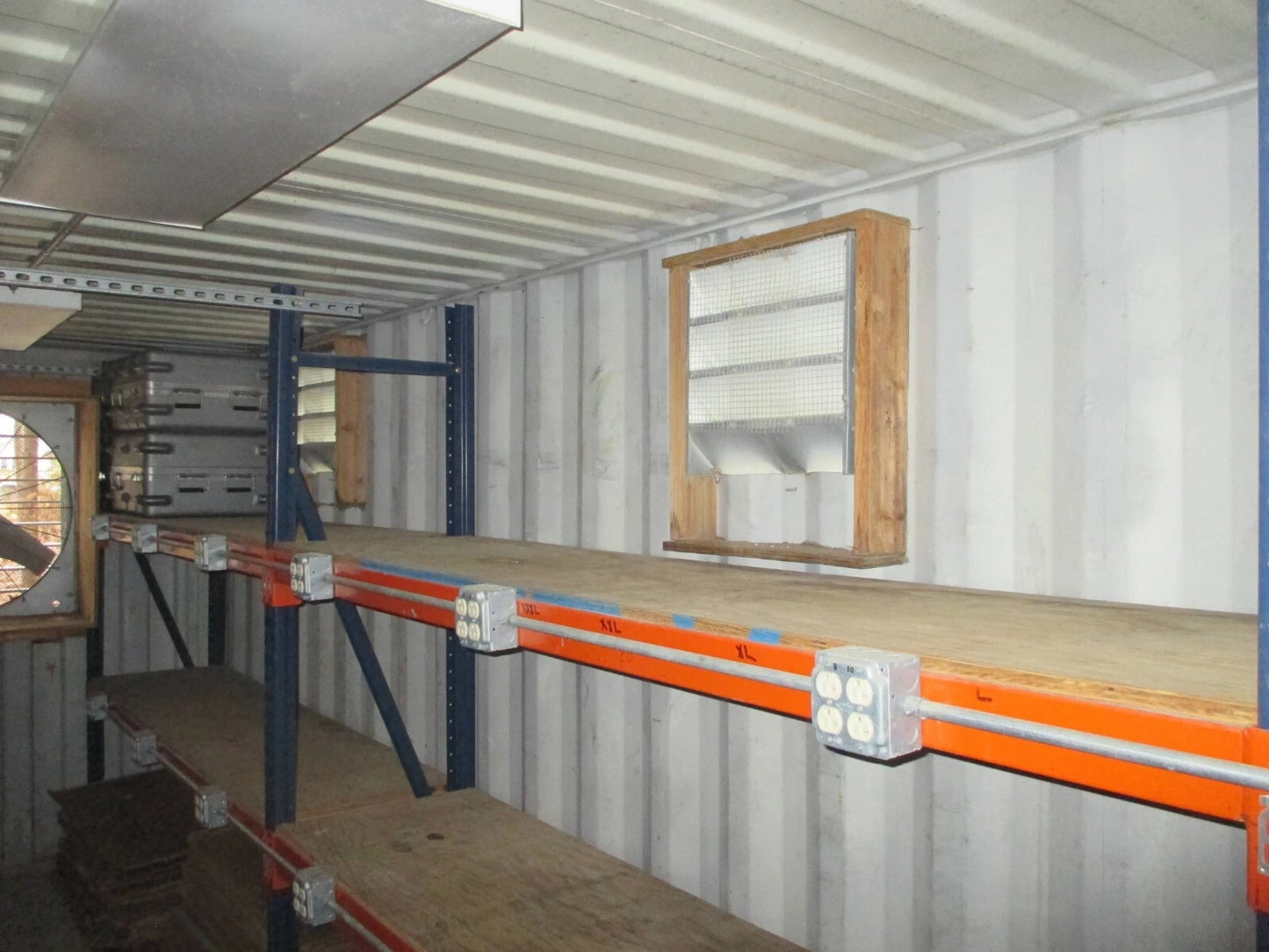 40 ft Container Shop – Climate Controlled Office + Inventory Storage / Racking image 3