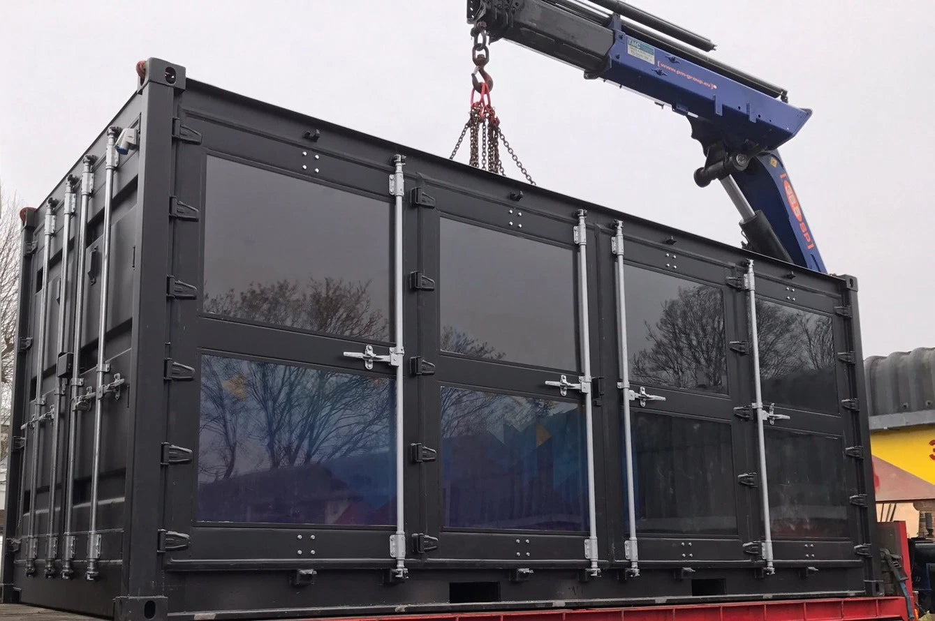 20ft Container With Glass Windows image 5