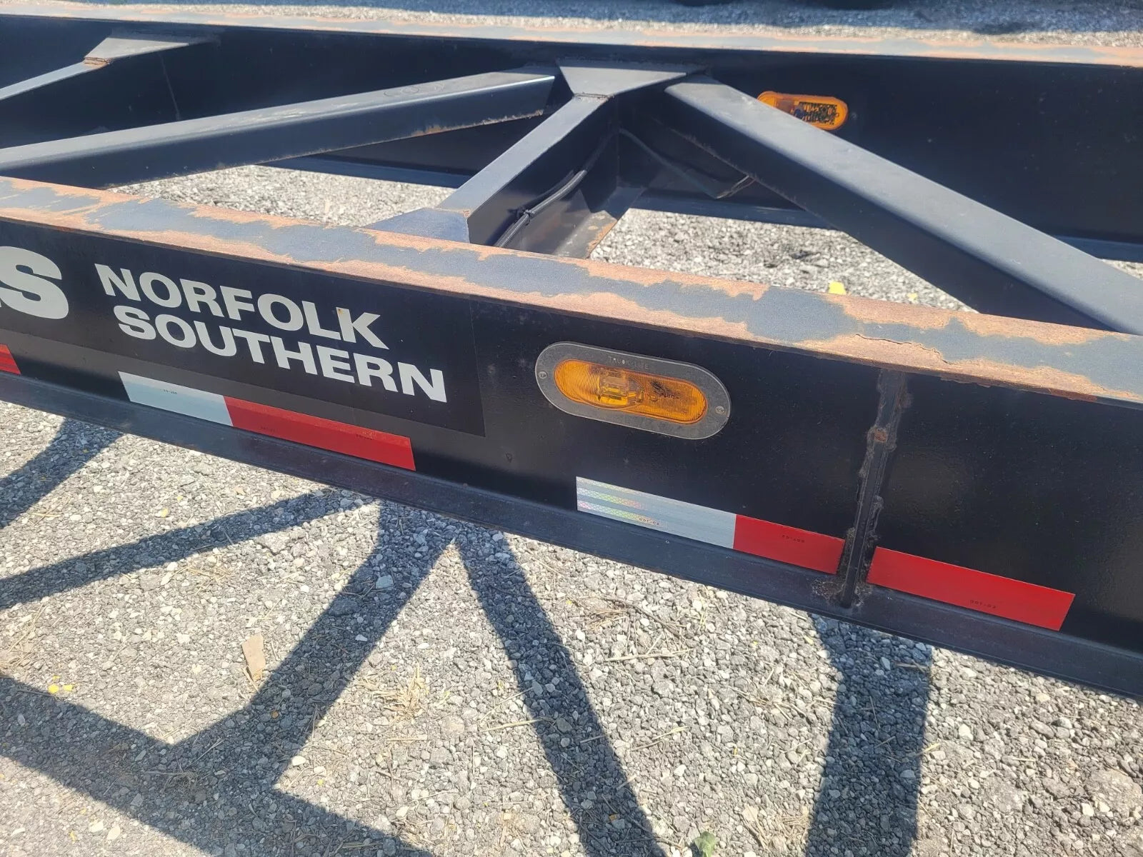 53ft Hyundai Shipping Container Chassis – 2011 image 5