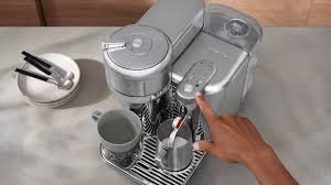 Nespresso Vertuo Creatista coffee machine image 3