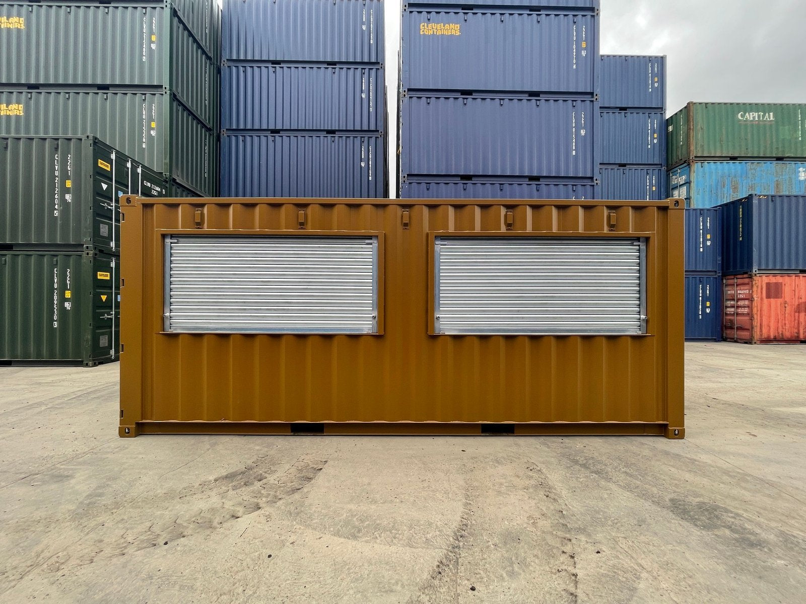 20ft Converted Container Bar – Fully Customized Outdoor Serving Unit image 0