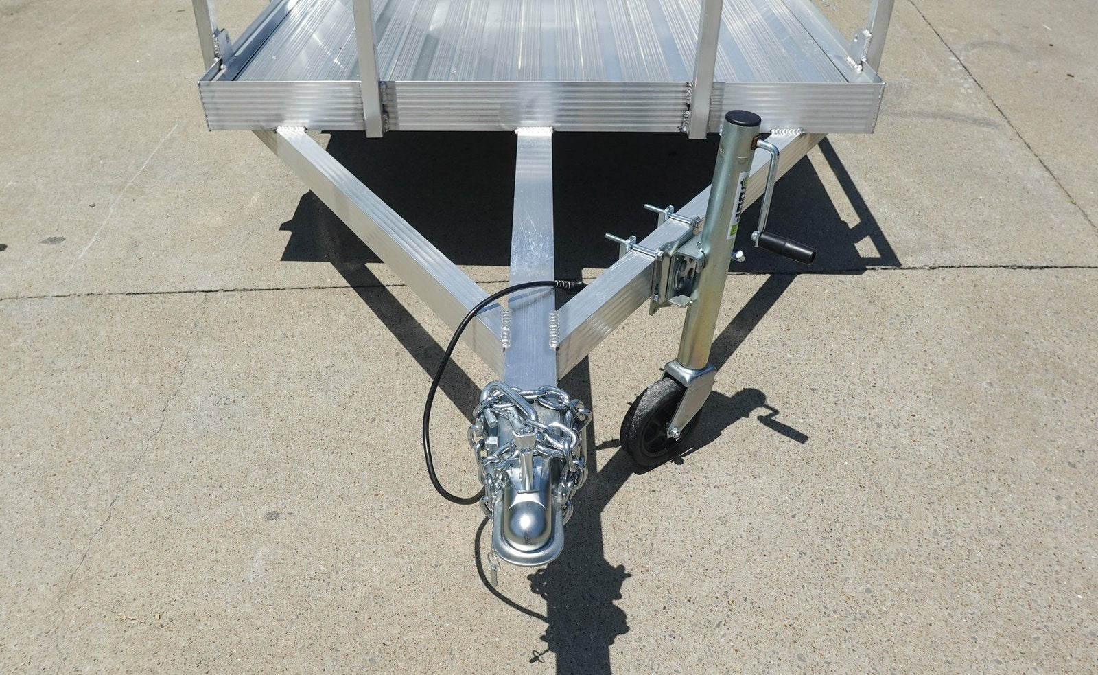 5′ x 10′ Aluminum Utility Trailer with Gate and Mag Wheels – 3500 lb Axle image 12