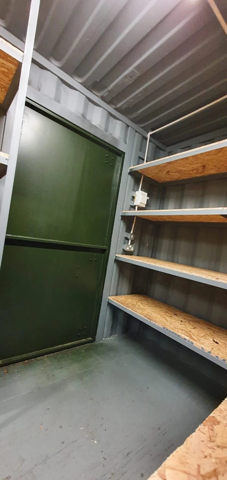 20 x 8Ft 9ft 6 high cube Container, With Anti Condensation, Lighting & Shelving. image 1