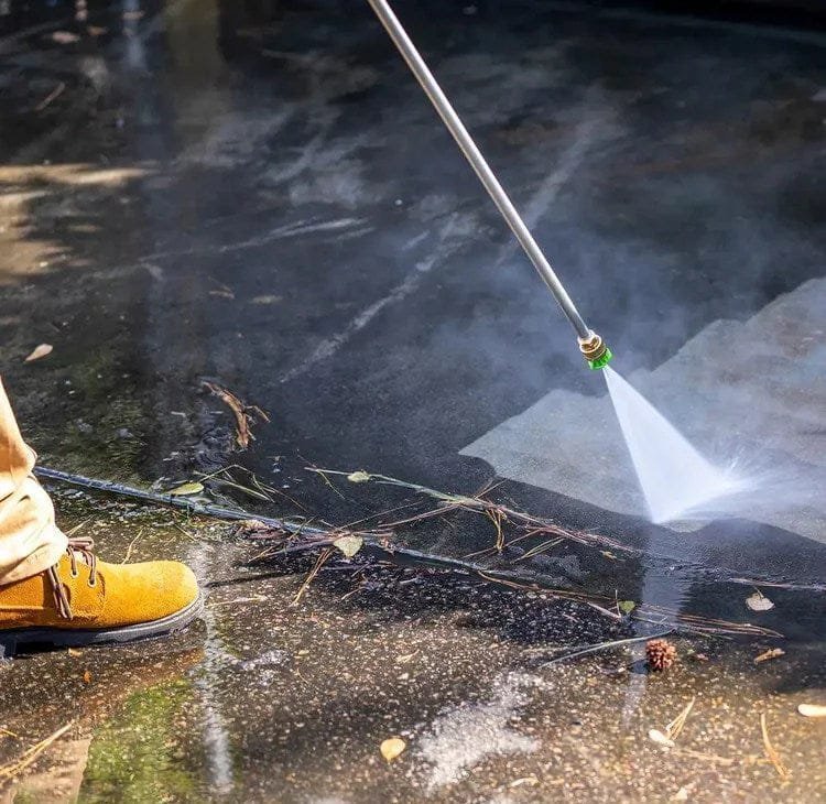 4400 PSI 4.0 GPM Gas Cold Water Pressure Washer with DEWALT 420cc Engine image 1