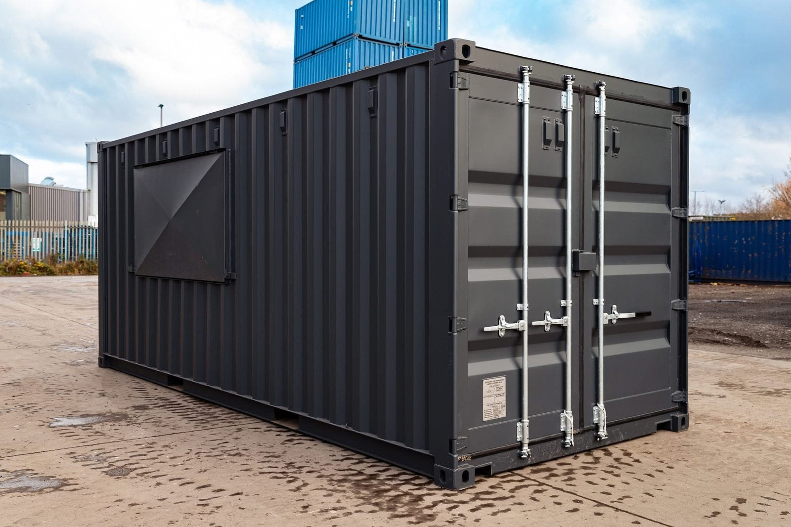 20ft Customised Container Kiosk – Fully Converted, Ready to Use image 3