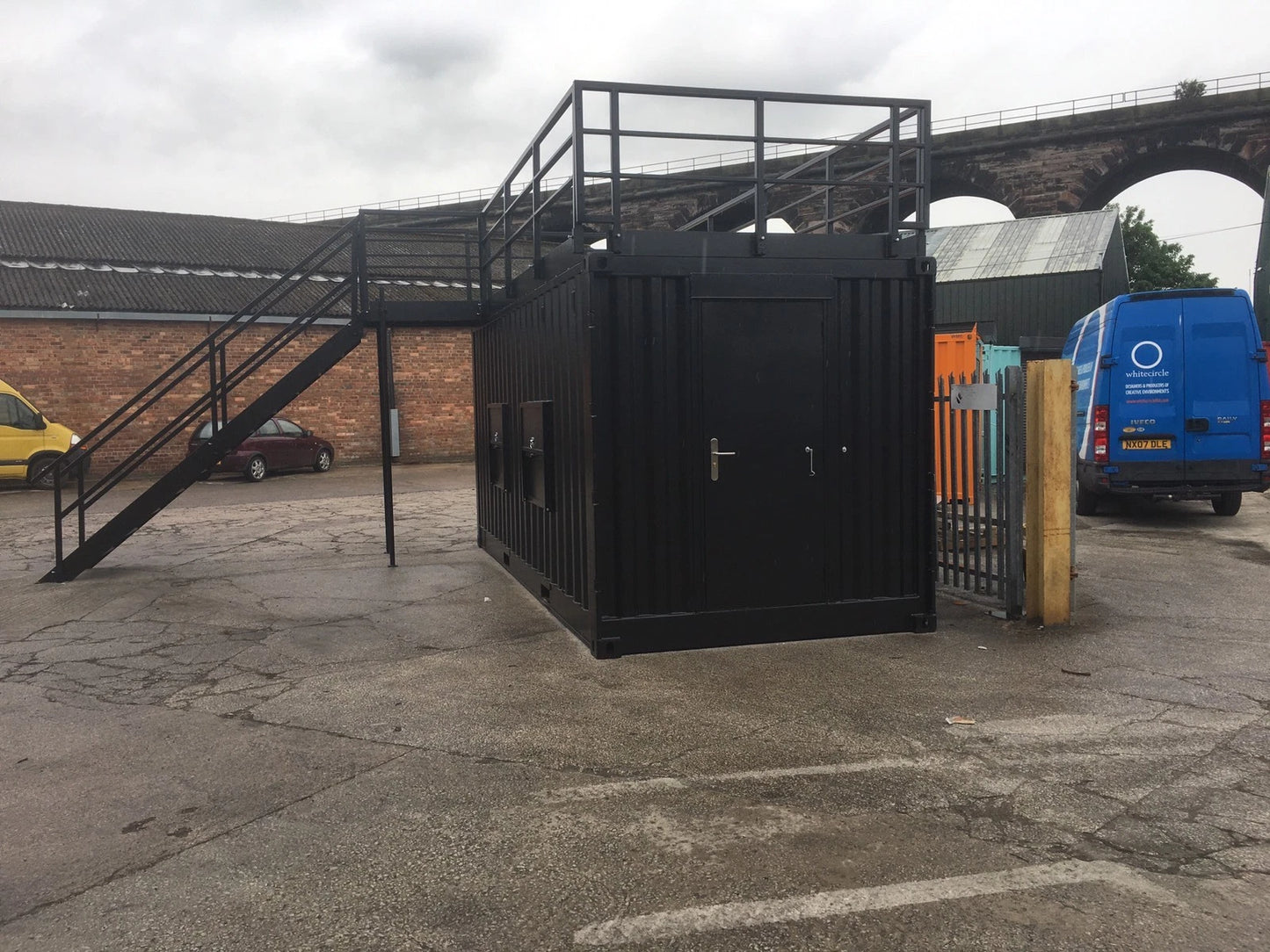 20ft Side Door One Trip Shipping Container/conversion/bar image 10