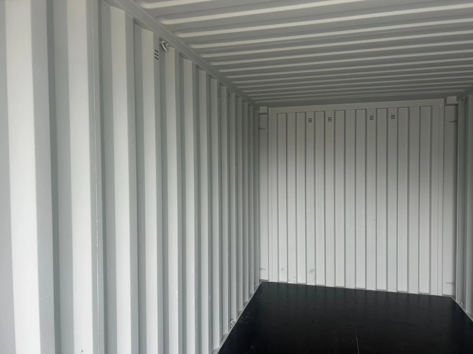 20ft x 8ft Shipping Containers For Sale Nationwide Delivery image 3