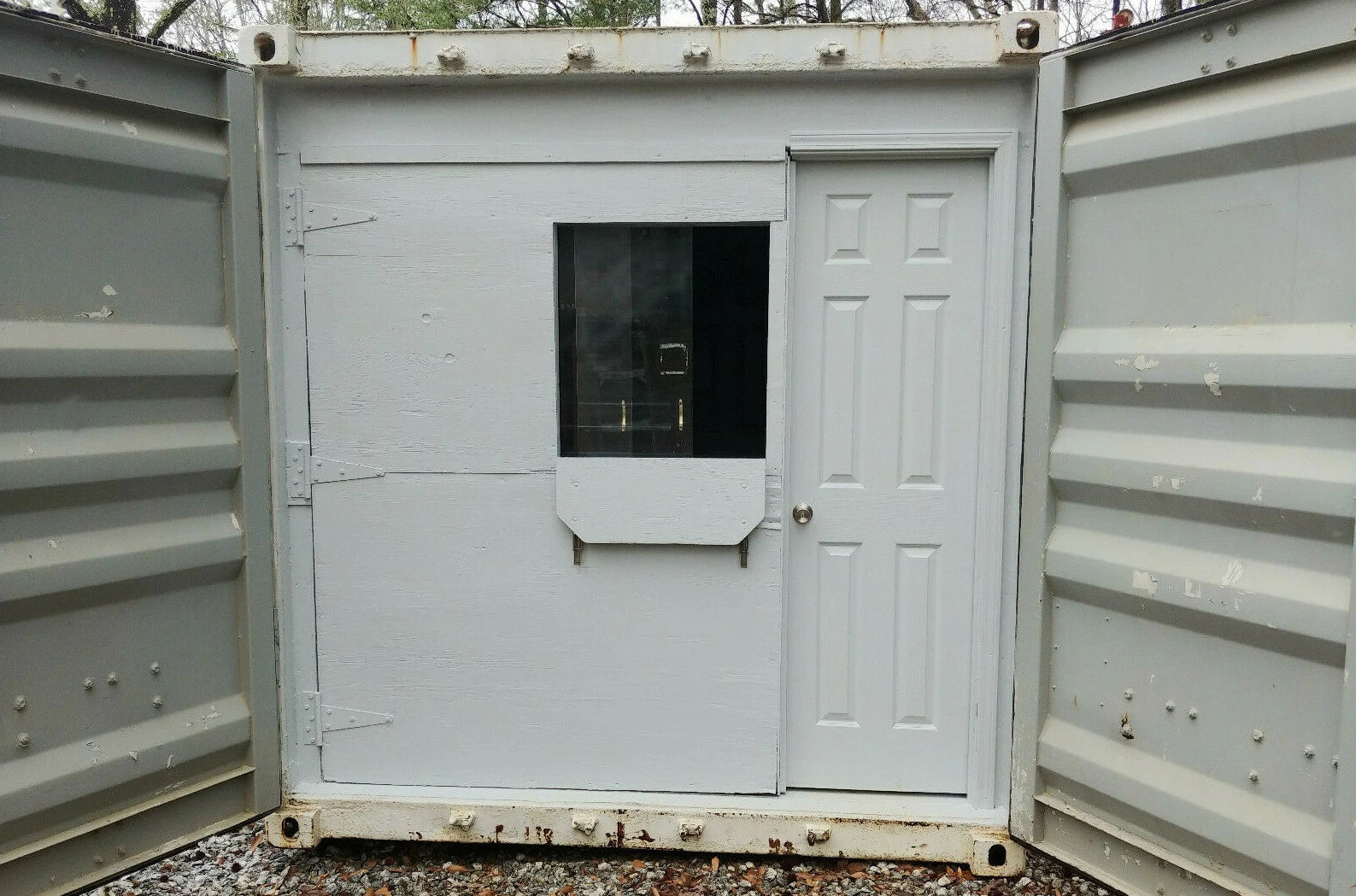40 ft Container Shop – Climate Controlled Office + Inventory Storage / Racking image 12