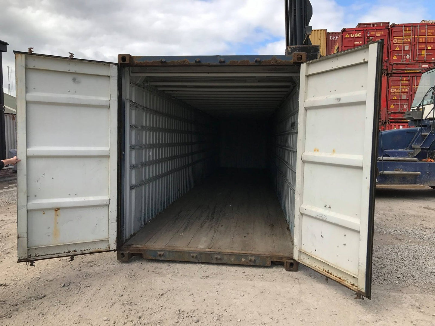 45ft Shipping Containers – Heavy-Duty, Affordable image 3