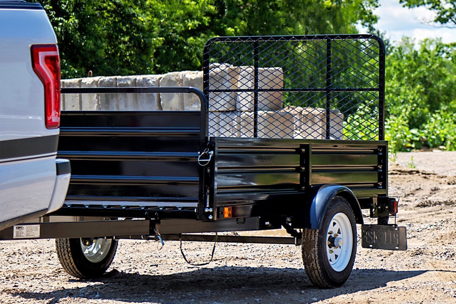 DK2 5-ft x 7-ft Steel Utility Trailer with Ramp Gate ( 1639-lb Capacity ) 2491711 image 7