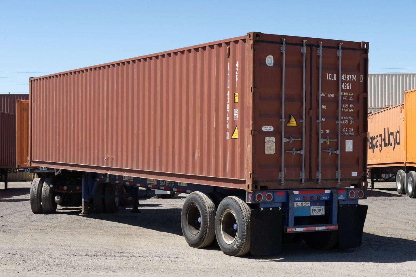 40ft Standard Shipping Container (Cargo-Worthy) image 0