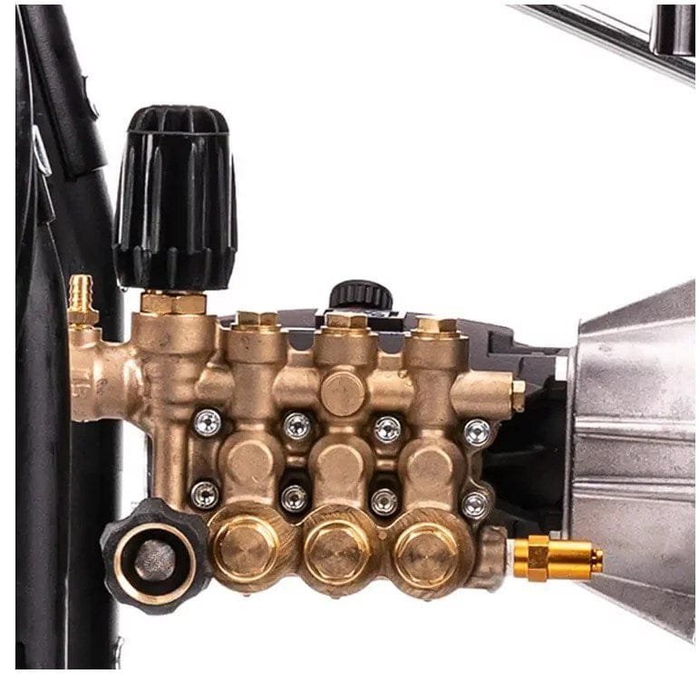 4400 PSI 4.0 GPM Gas Cold Water Pressure Washer with DEWALT 420cc Engine image 3