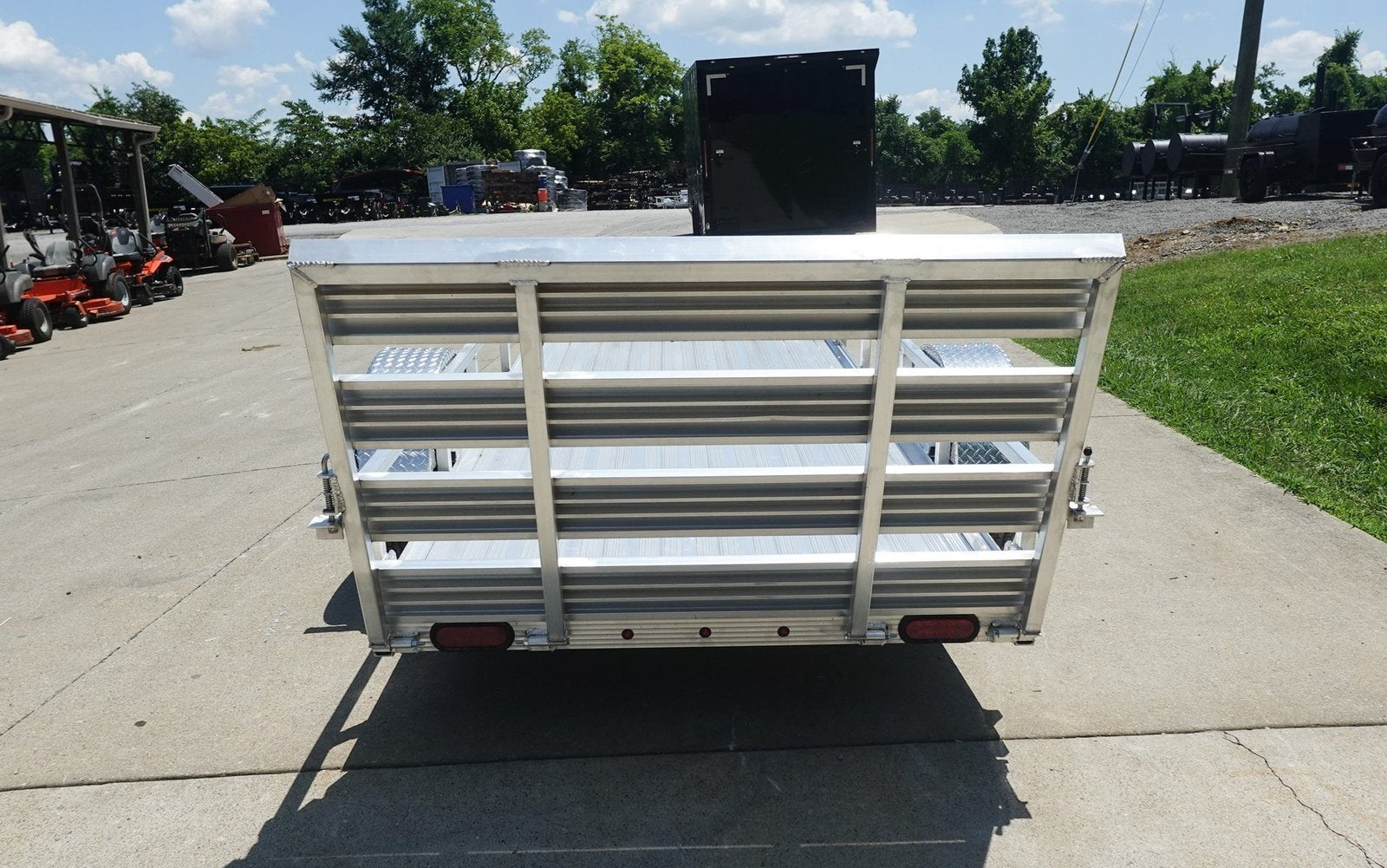 5′ x 10′ Aluminum Utility Trailer with Gate and Mag Wheels – 3500 lb Axle image 4