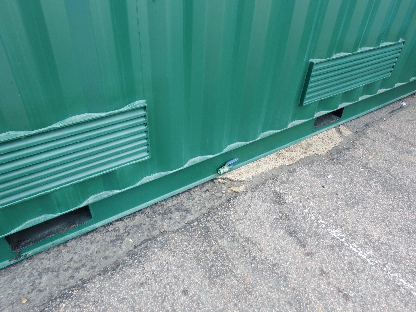 Shipping Containers 20 ft Bunded stores conversions image 7