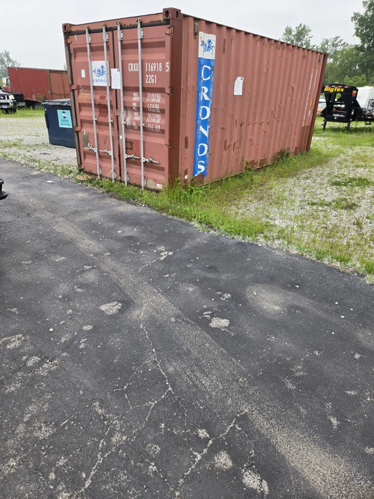 Durable and Affordable 20′ Storage Containers / Storage Pods image 1