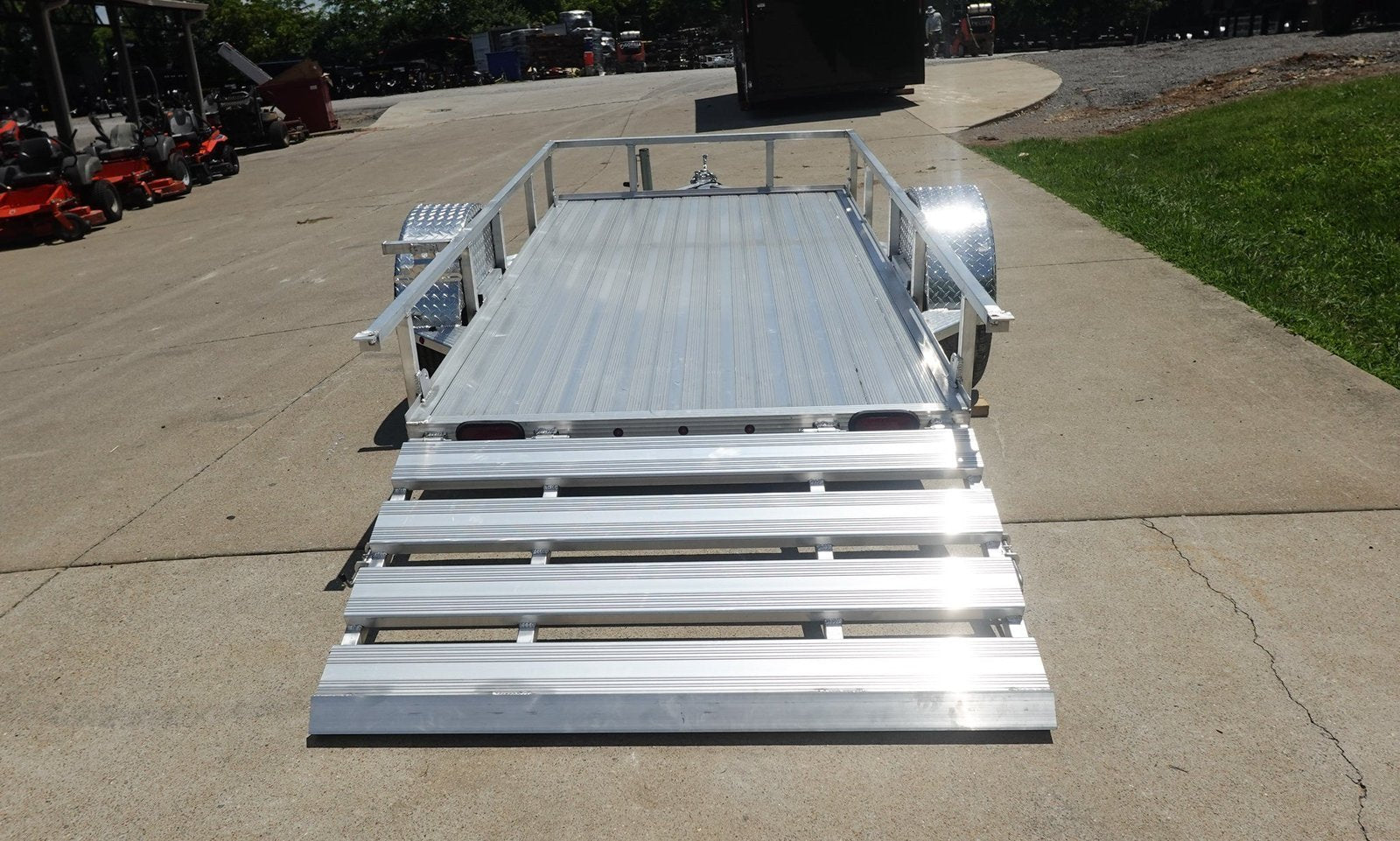 5′ x 10′ Aluminum Utility Trailer with Gate and Mag Wheels – 3500 lb Axle image 8