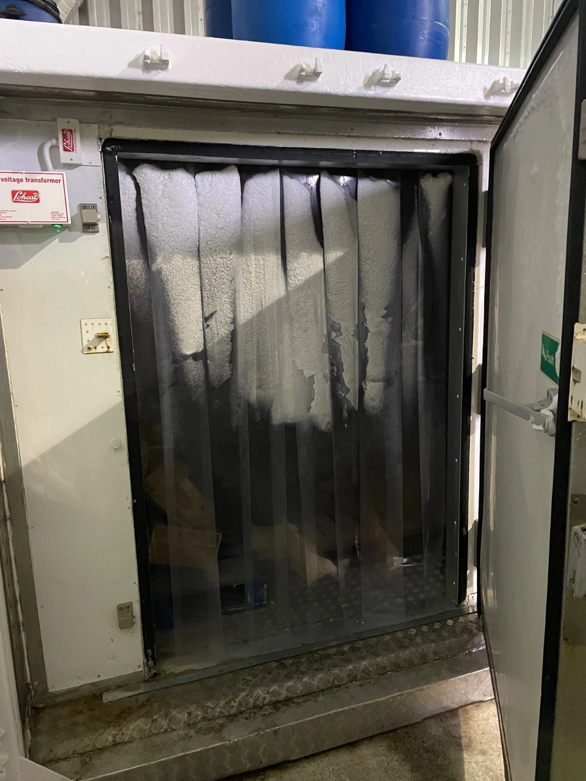 Govi 10ft Refrigerated Container (Fridge & Freezer) image 2