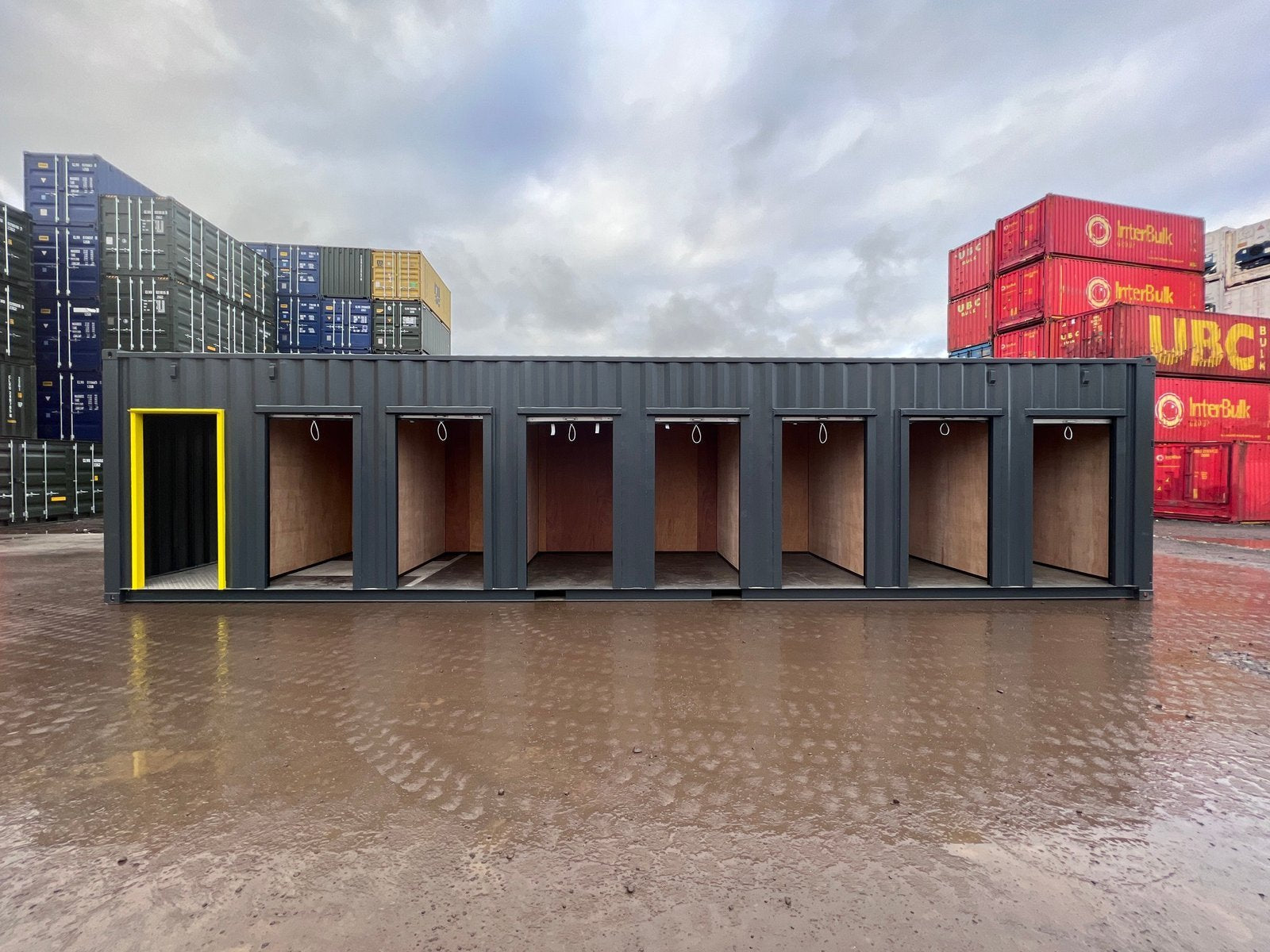 40ft High Cube Multi-Store Container – 7-Bay Self Storage Unit image 3