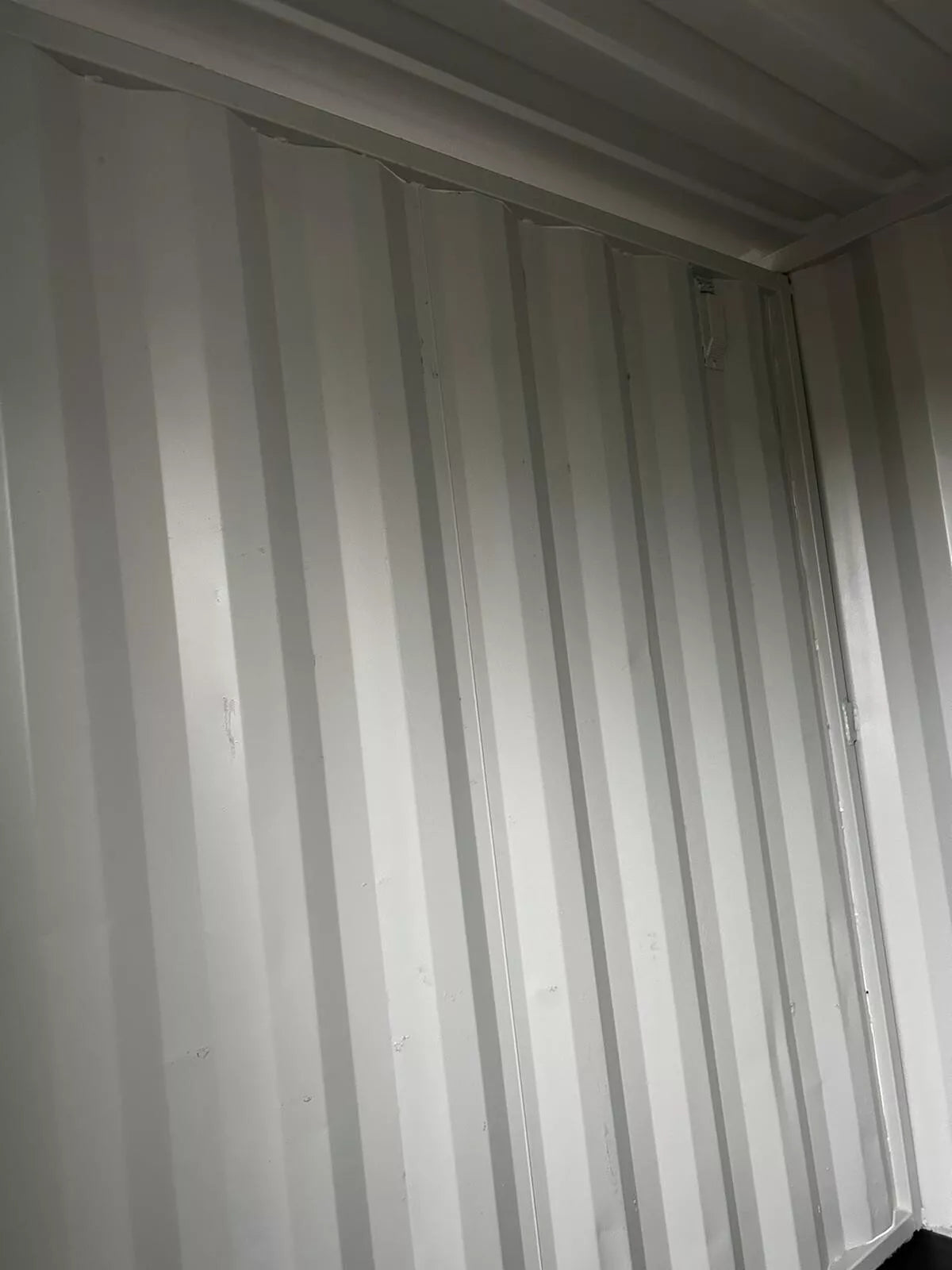 40ft x 8ft shipping container Multistore image 4