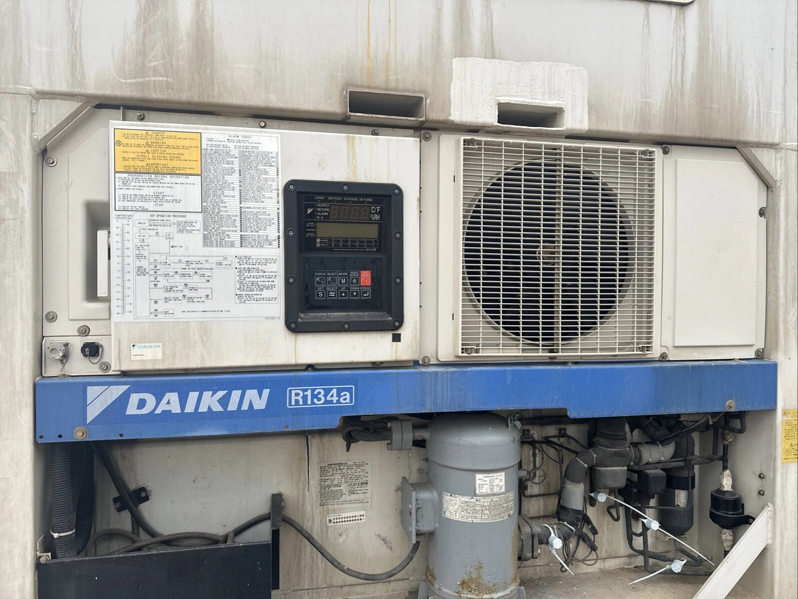 Daikin 40ft Refrigerated Shipping Container (Reefer) image 4