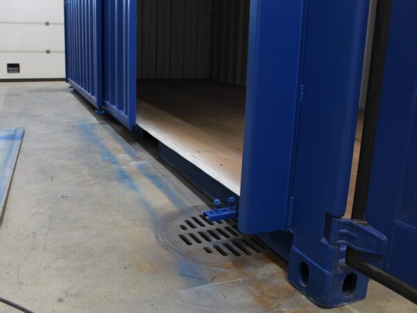 9′ 6” high 20FT high Cube Container image 2