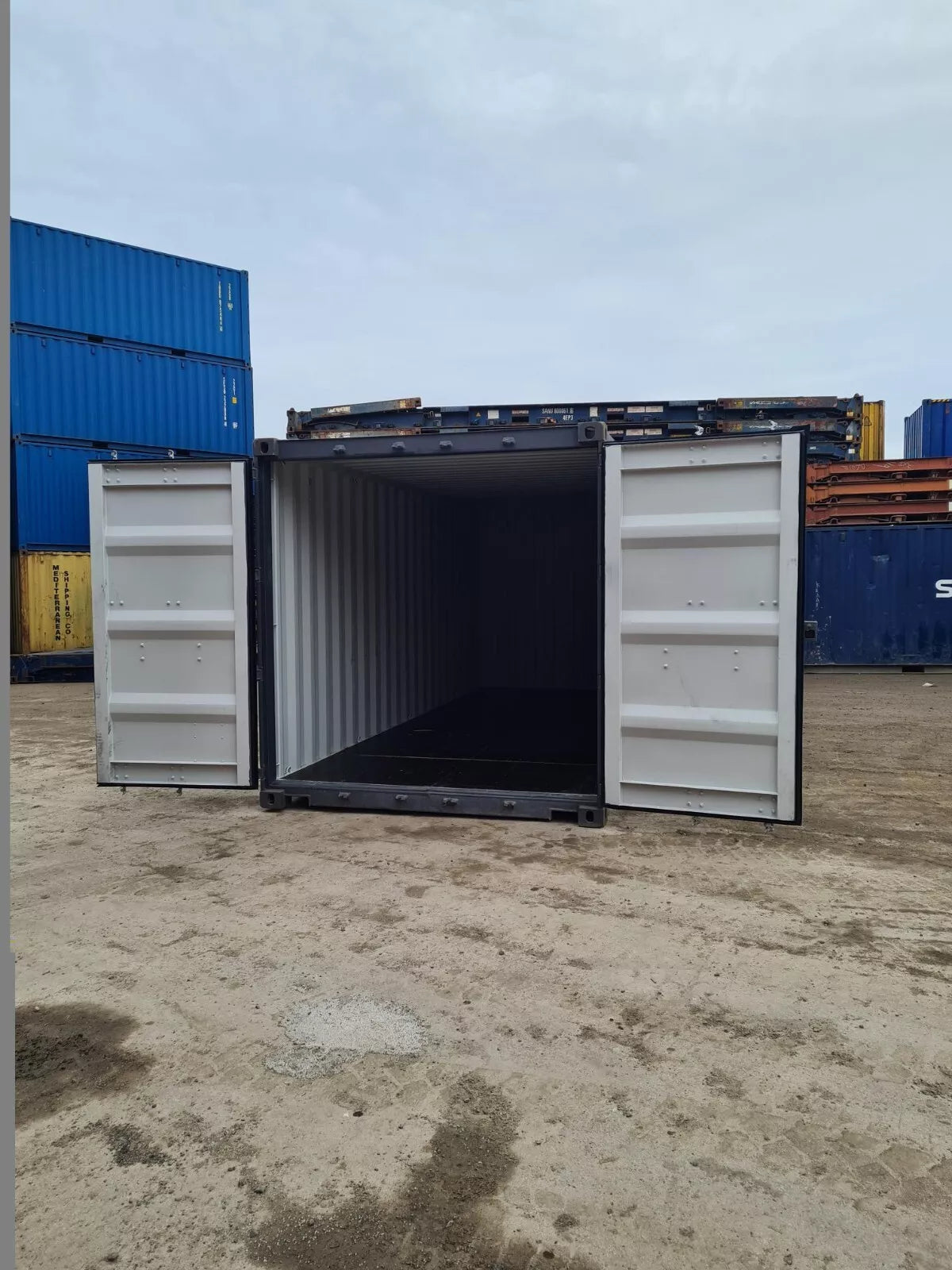 20ft 1-Trip Shipping Containers | Additional Benefits – Nation wide Delivery image 1