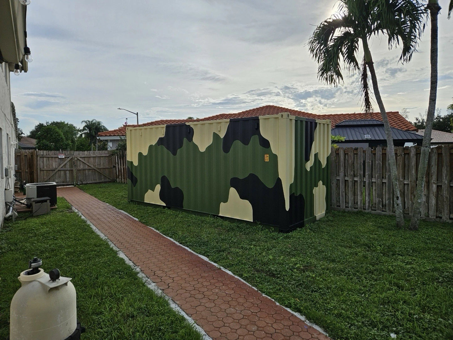 20ft Camouflage Storage Container – Wind & Water Tight image 2