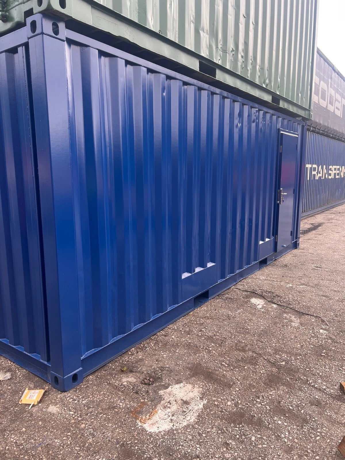 20ft x 8ft Shipping Container Toilet Block – Reading image 3